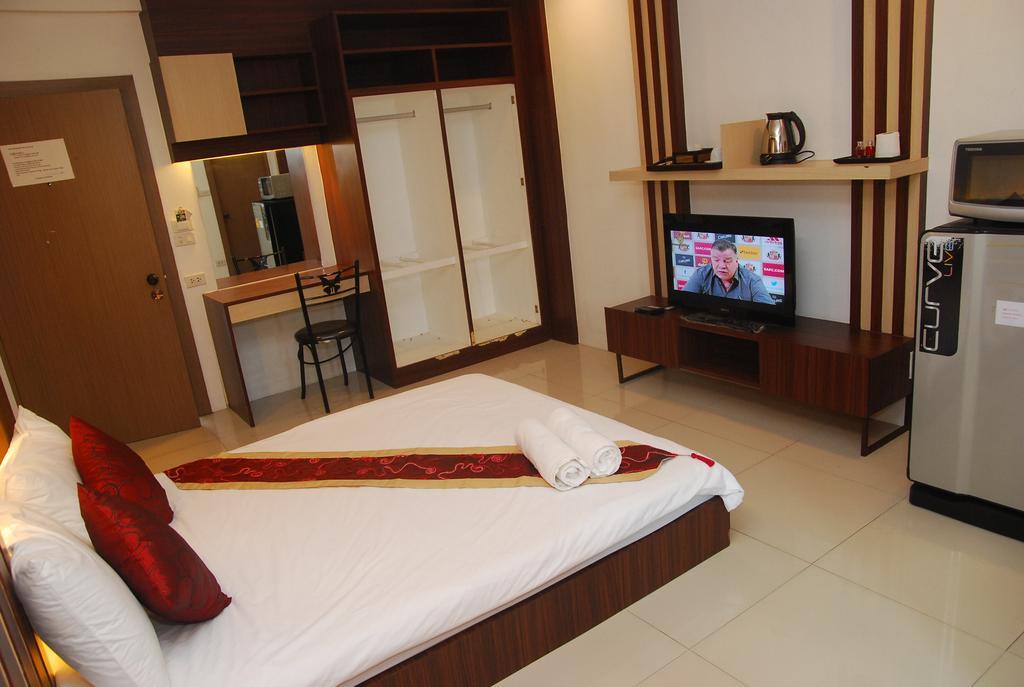 Ze Residence Bangkok Esterno foto