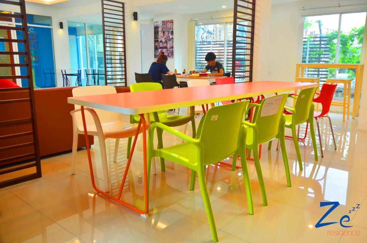 Ze Residence Bangkok Esterno foto