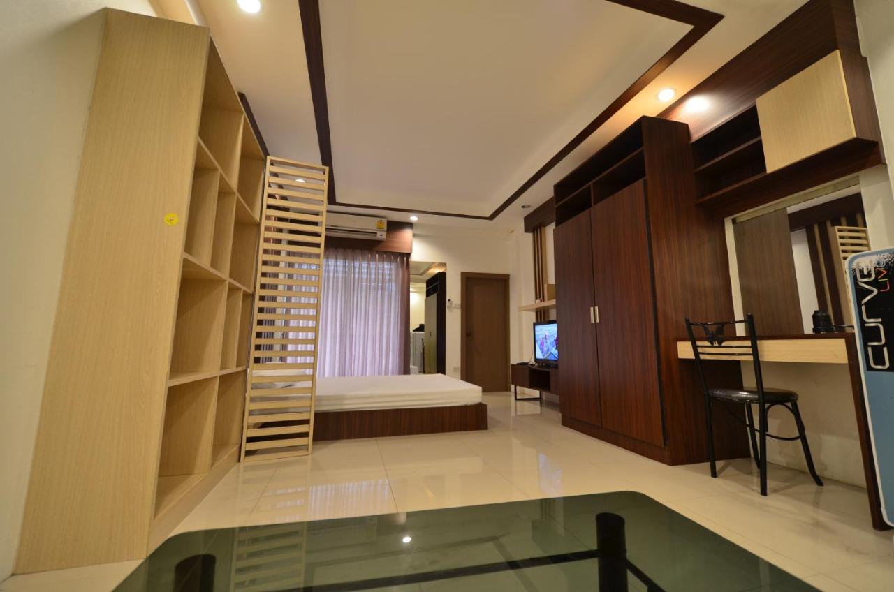 Ze Residence Bangkok Esterno foto