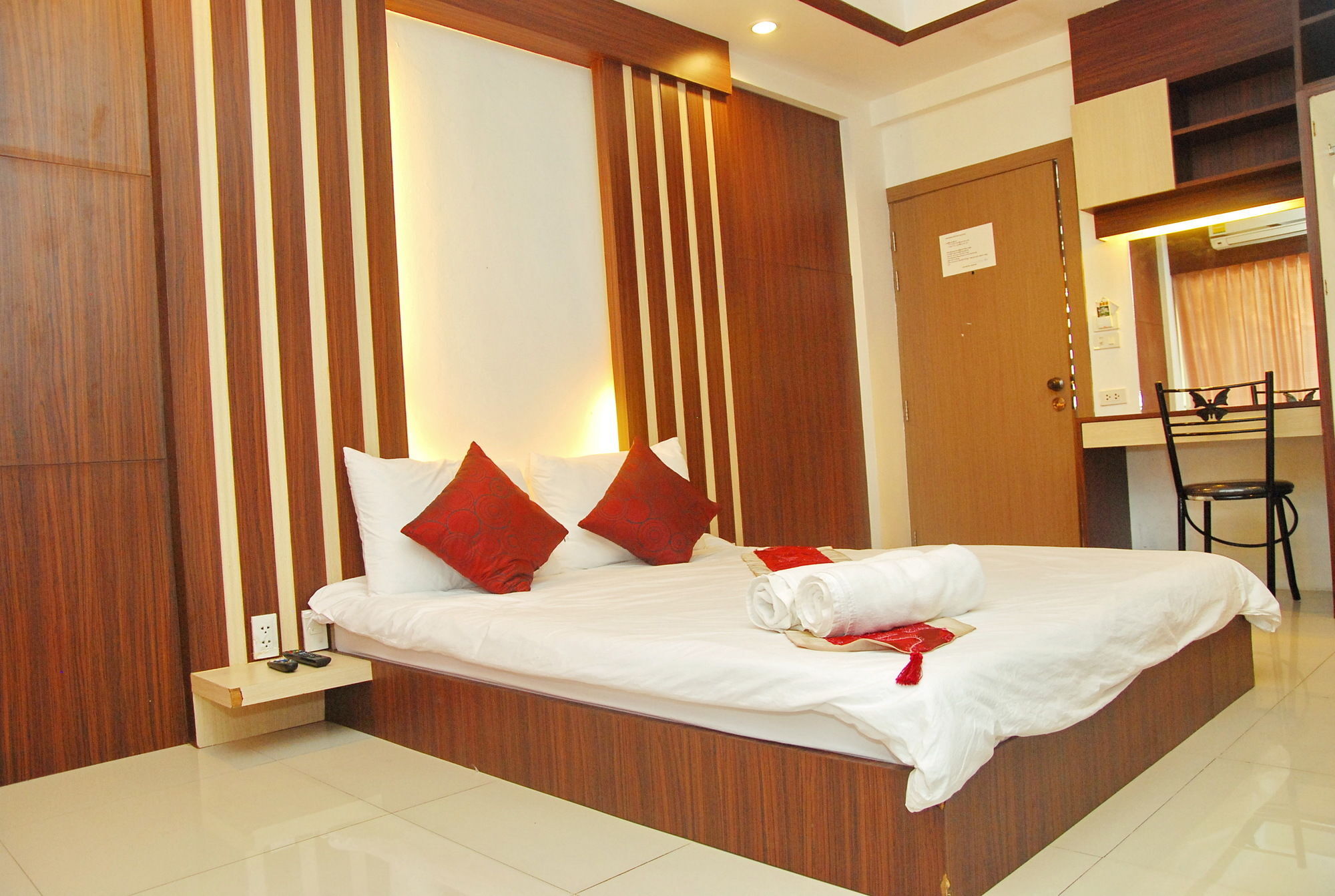 Ze Residence Bangkok Esterno foto